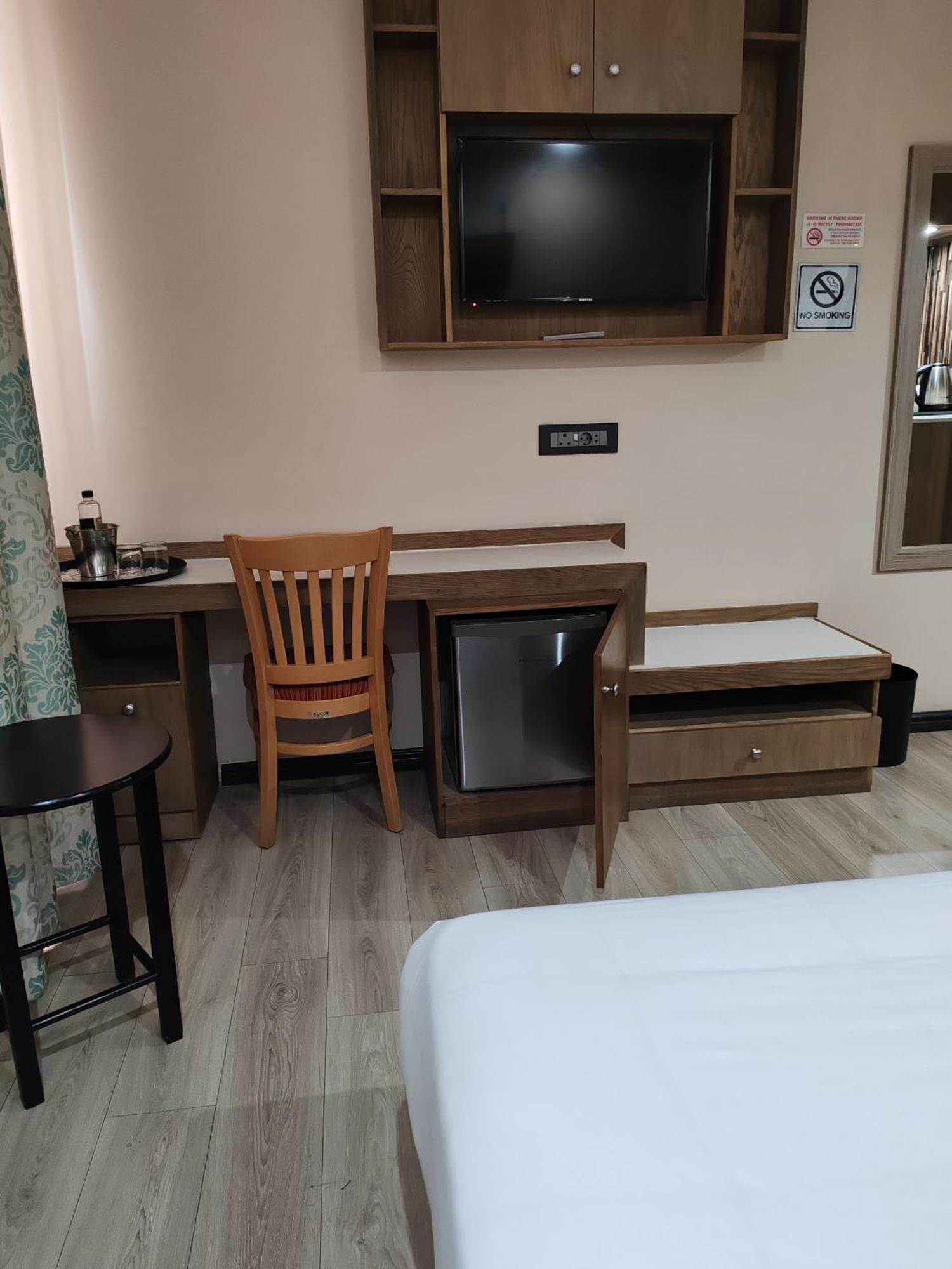 Regal Inn Umhlanga Gateway Durban Luaran gambar